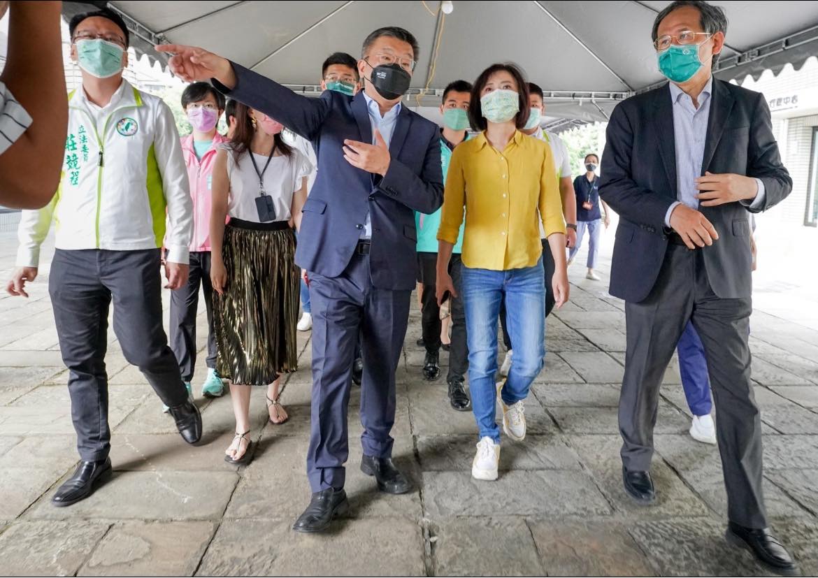 台中疫苗施打慢?藍議員護航盧秀燕 蔡其昌:國民黨混肴視聽這是事實! 41 民進黨立法院副院長蔡其昌