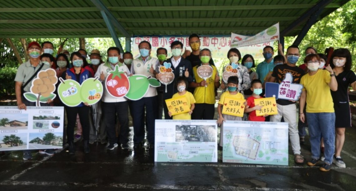 陳其邁視察阿蓮活動中心進度 市府已投入3300萬改善阿蓮道路品質 將持續完善地方建設