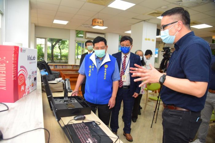 智泰科技捐逾億AI圖像辨識軟體嘉惠南投縣12校