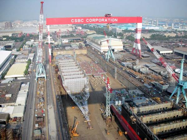 Re: [新聞] 遭揭錄音檔控洩密 郭璽怒嗆:徐巧芯懂個X