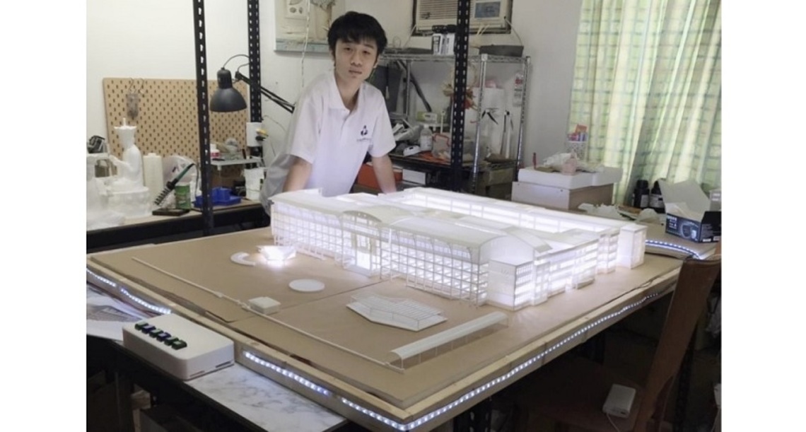 留下三年最美的回憶    陽明國中畢業生製作校園模型送學校