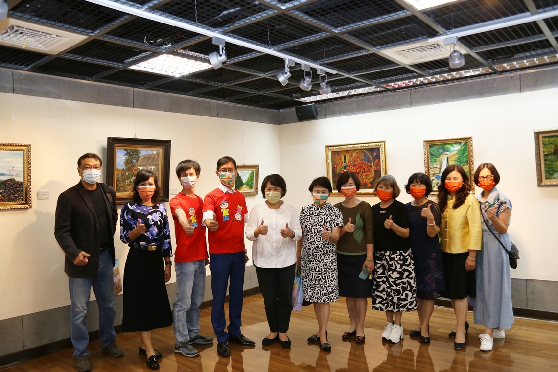 嘉市北園國小110學年度融合書畫聯展 黃敏惠市長:歡迎大家來看展!