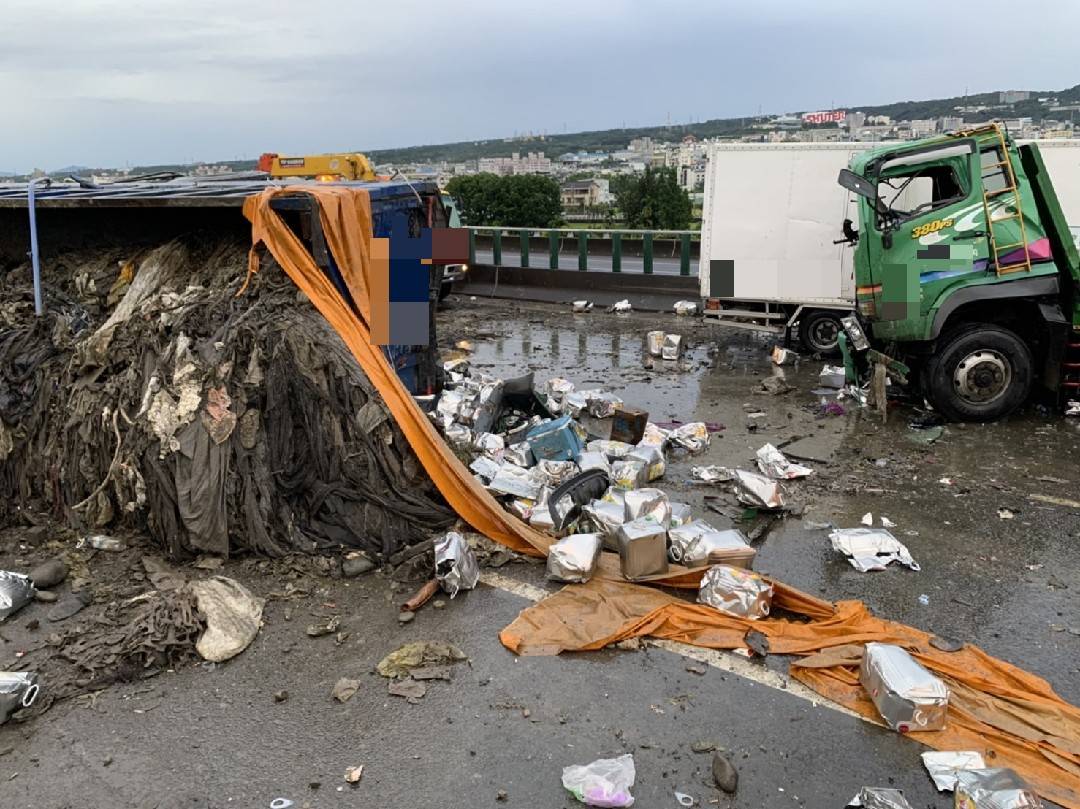 南投國道6車連環撞 一死一重傷