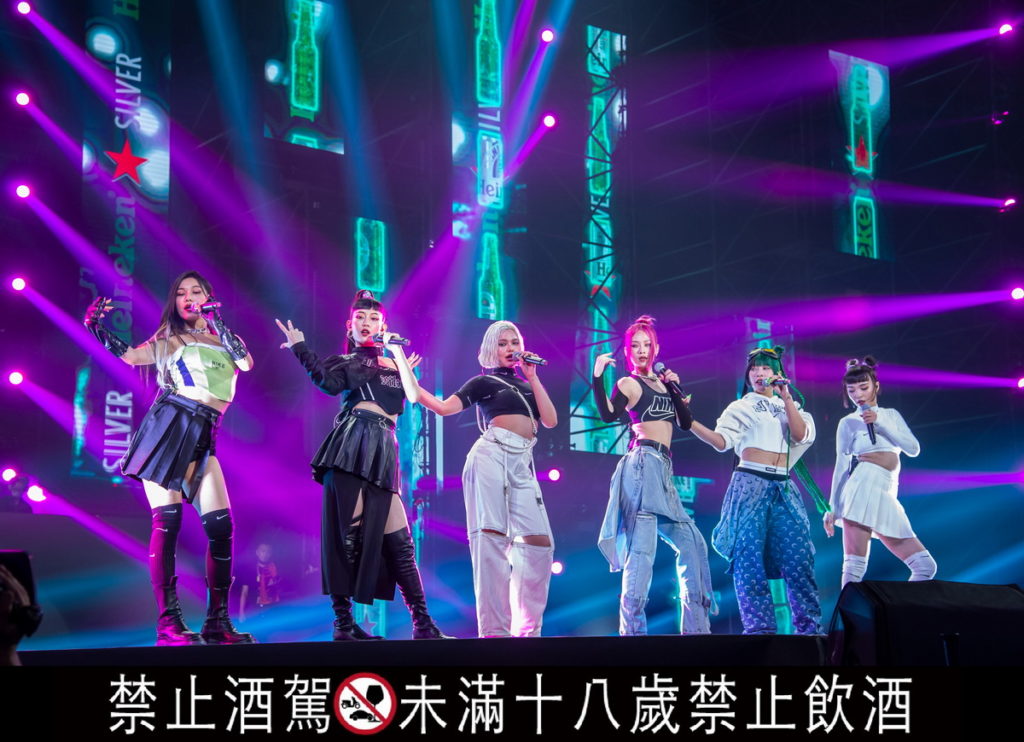 新生代女團HUR在「海尼根Silver City星銀音樂節」大展舞技