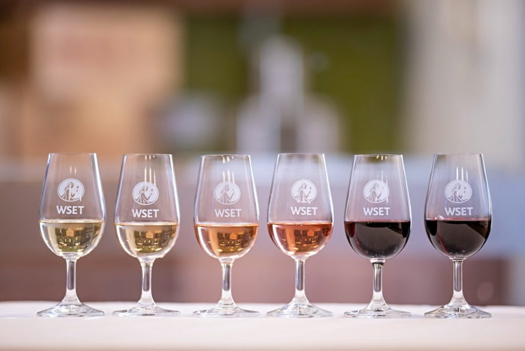 台灣知名專業餐飲學校開設WSET®葡萄酒認證課程