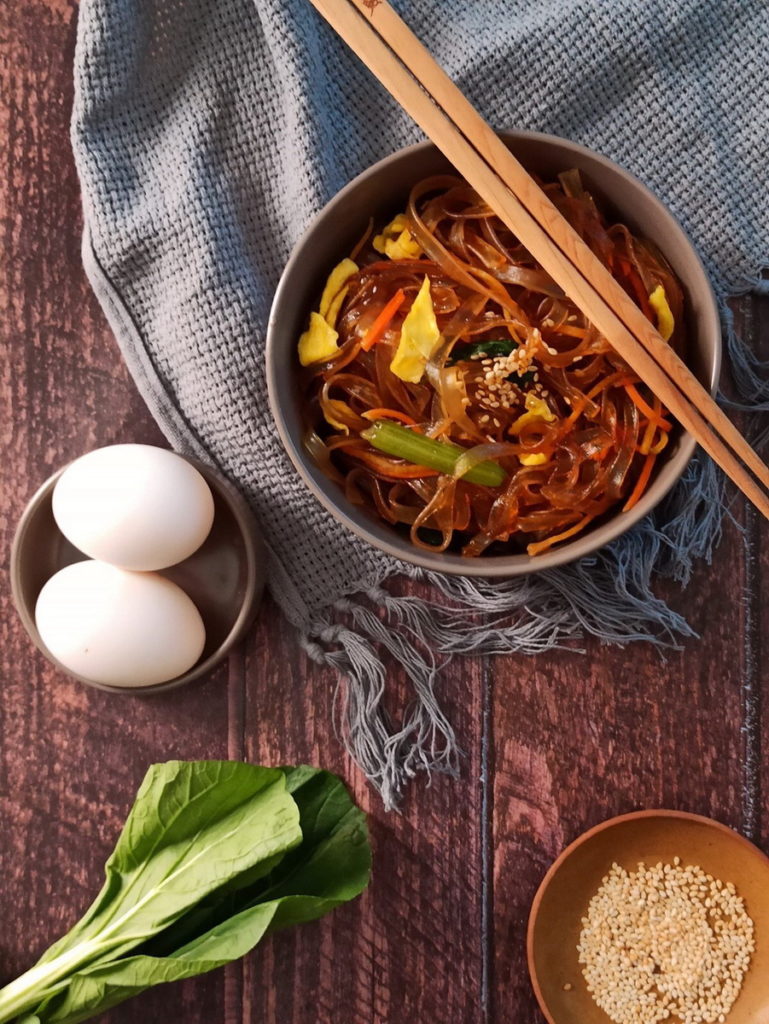 拼拼拌 以創造自己喜愛的韓式美食為主要訴求