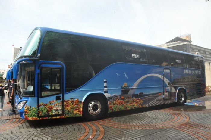 澎湖添購7輛新型公車 提供鄉親安全、便捷交通運輸服務