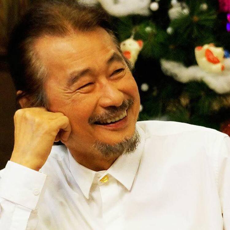 施明德FB