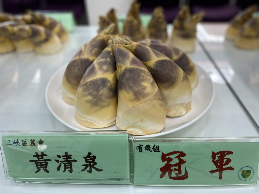 新北市三峽區農友黃清泉榮獲有機驗證組冠軍