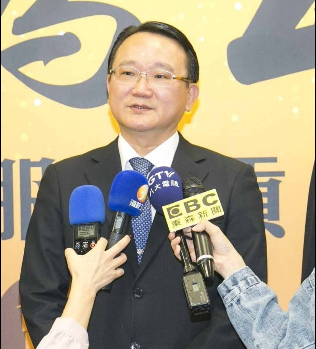 圖片說明:據投訴人爆料,曾是媒體寵兒的陳柏光很會自我包裝,宣稱自己擁有數億人民幣身價。(圖片來源/投訴人提供)