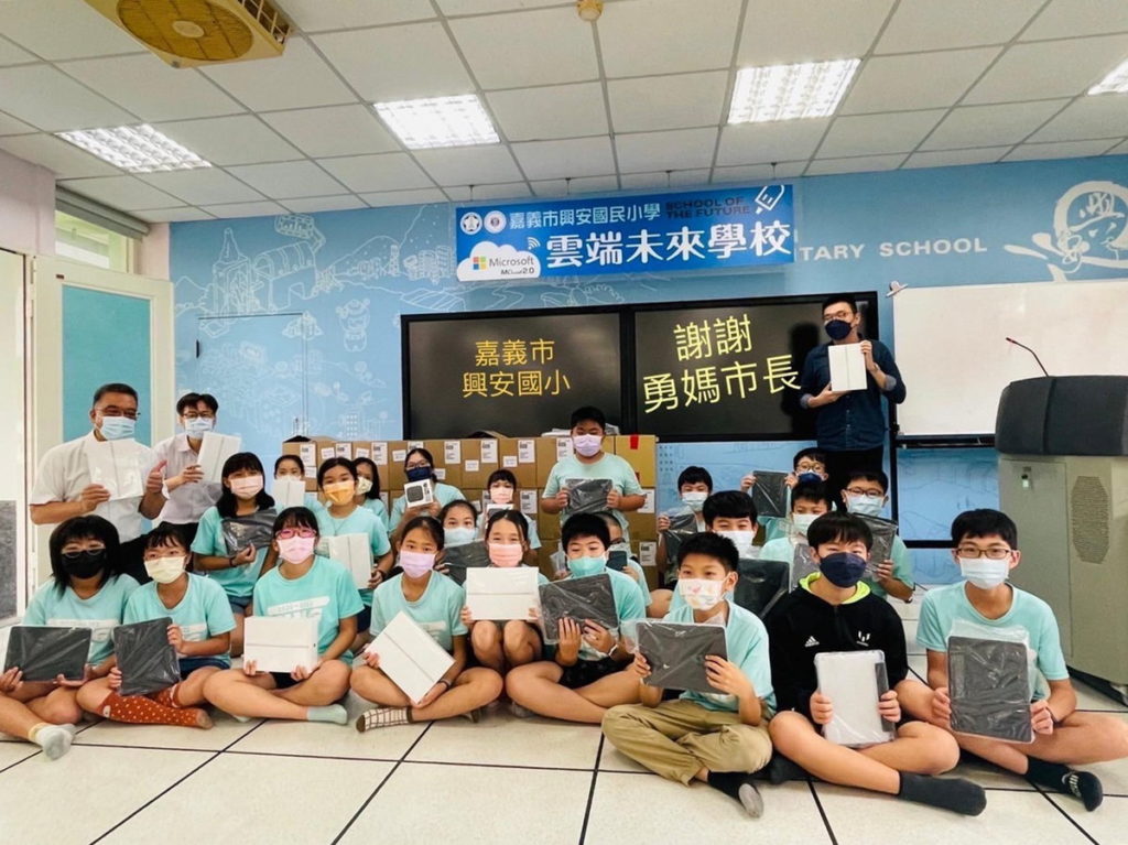 嘉義市生生用平板 校校都達陣