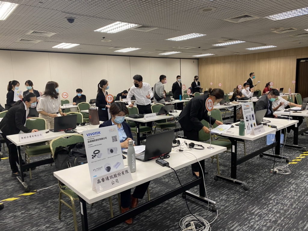「經貿拓銷計畫啟動記者會暨線上經貿拓銷團-中東非洲」廠商與買主洽談前置作業畫面