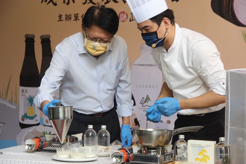紀念二峰圳百年 10款二峰圳伏流水特色加工品屏東縣府正式亮相!