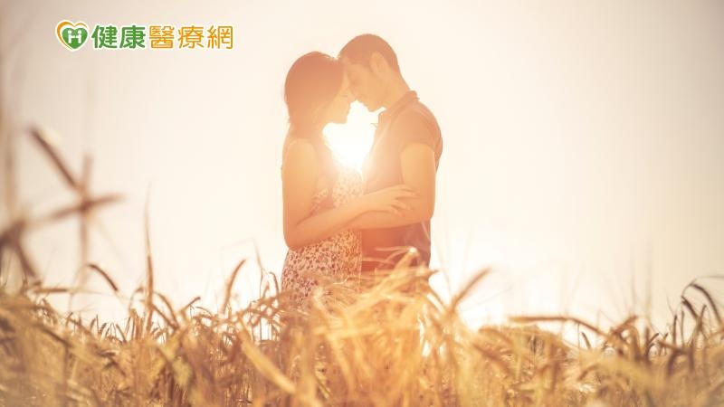 感情中「對的人」存在嗎?心理師點出「3大關鍵」