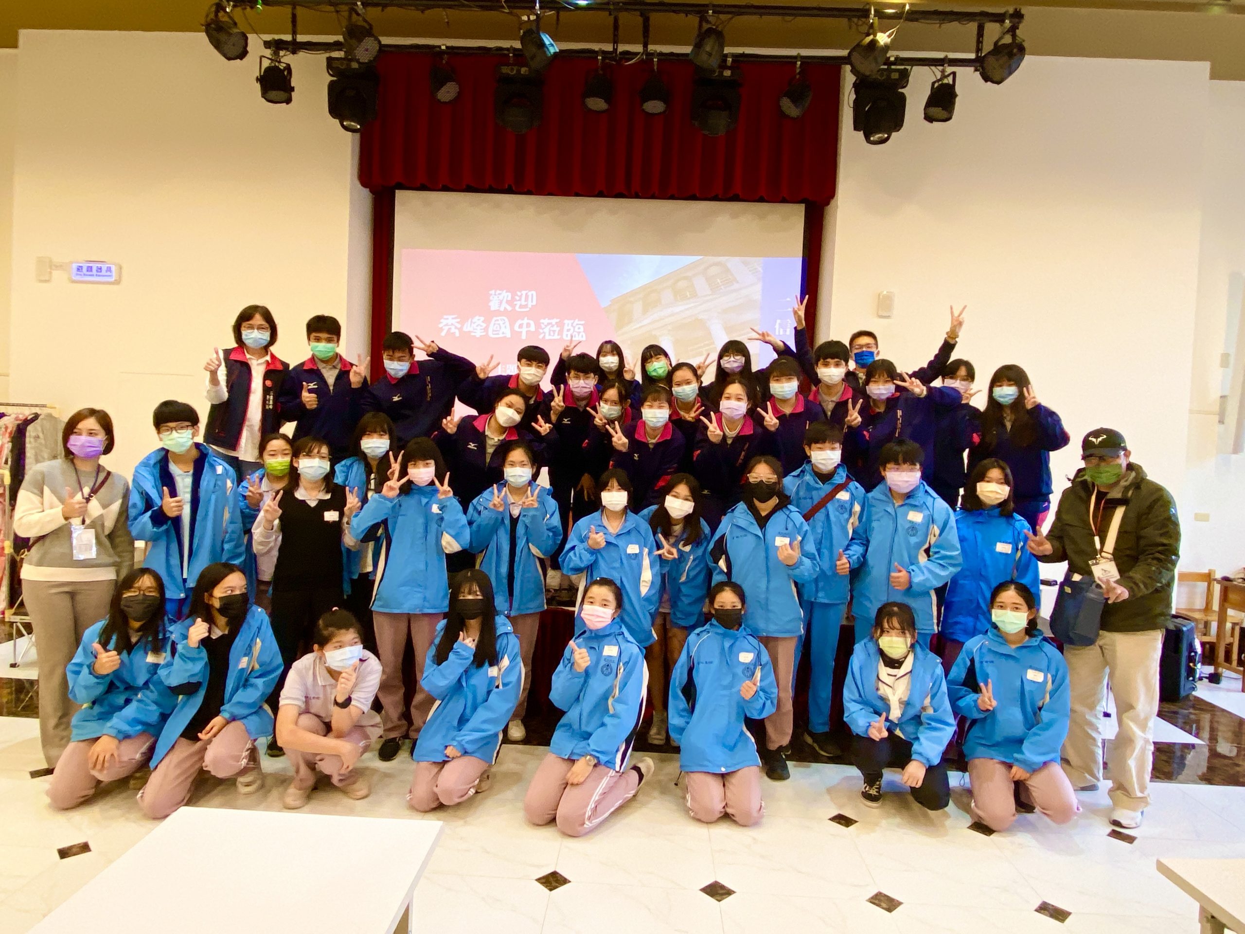 二信高中數位科技營提供國中生暑期探索生涯進行技職試探