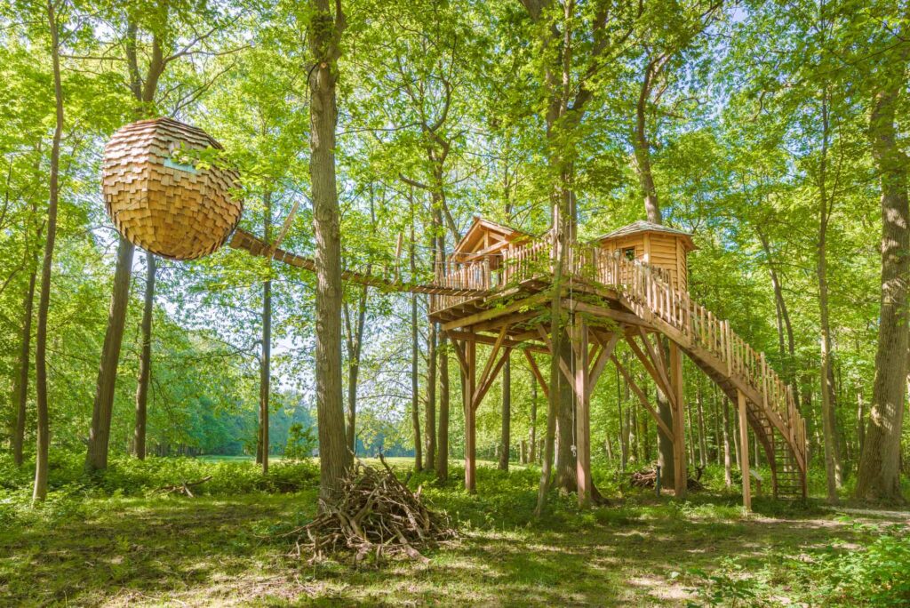 法國拉賴鎮 - 禪意水療空中木屋(Airbnb提供)
