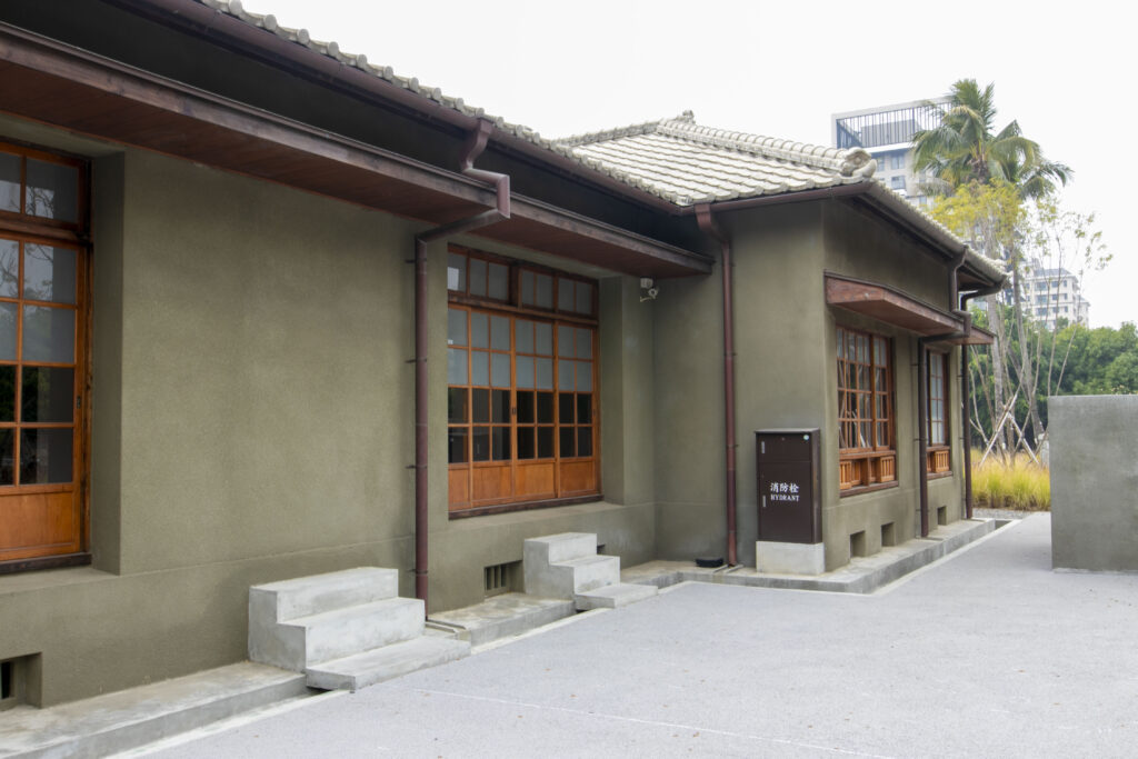 水交社文化園區充滿禪意的日式園林造景與空軍眷村的歷史氣息，不管是迷飛機還是瘋日本都能滿足你的心願。