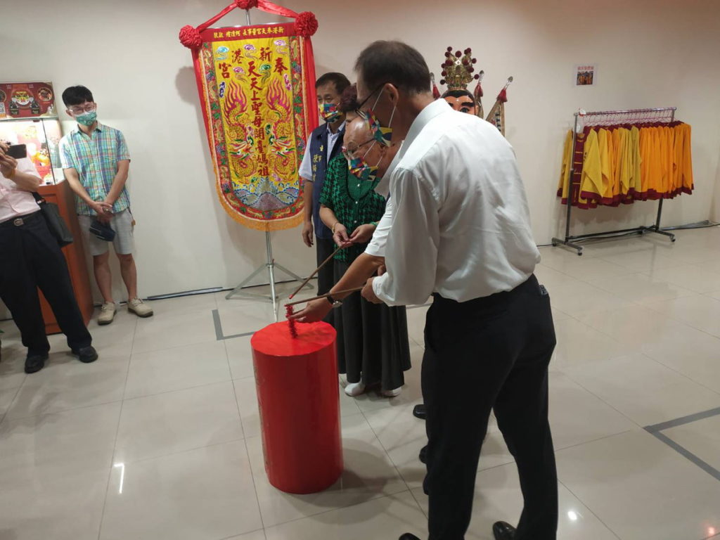 慶祝新港開臺媽祖 進嘉義耐斯廣場