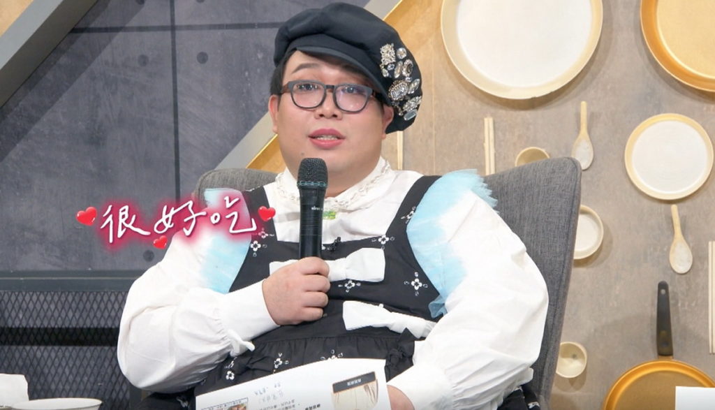 網紅「泰國娘娘」初次當飛行饕客大方誇獎選手。(圖/翻攝料理之王3)