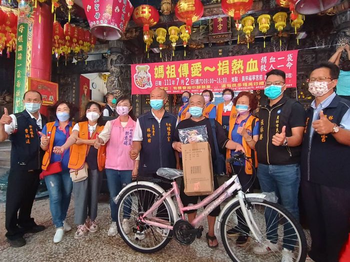 捐血一袋、救人一命 員林福寧宮捐血活動超過300位民眾響應