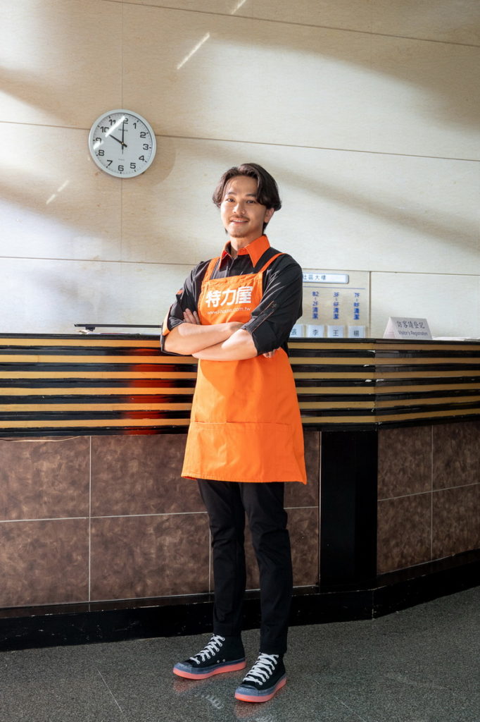 人氣男星楊銘威化身特力屋「社區管家」,展現溫暖專業形象 (一)