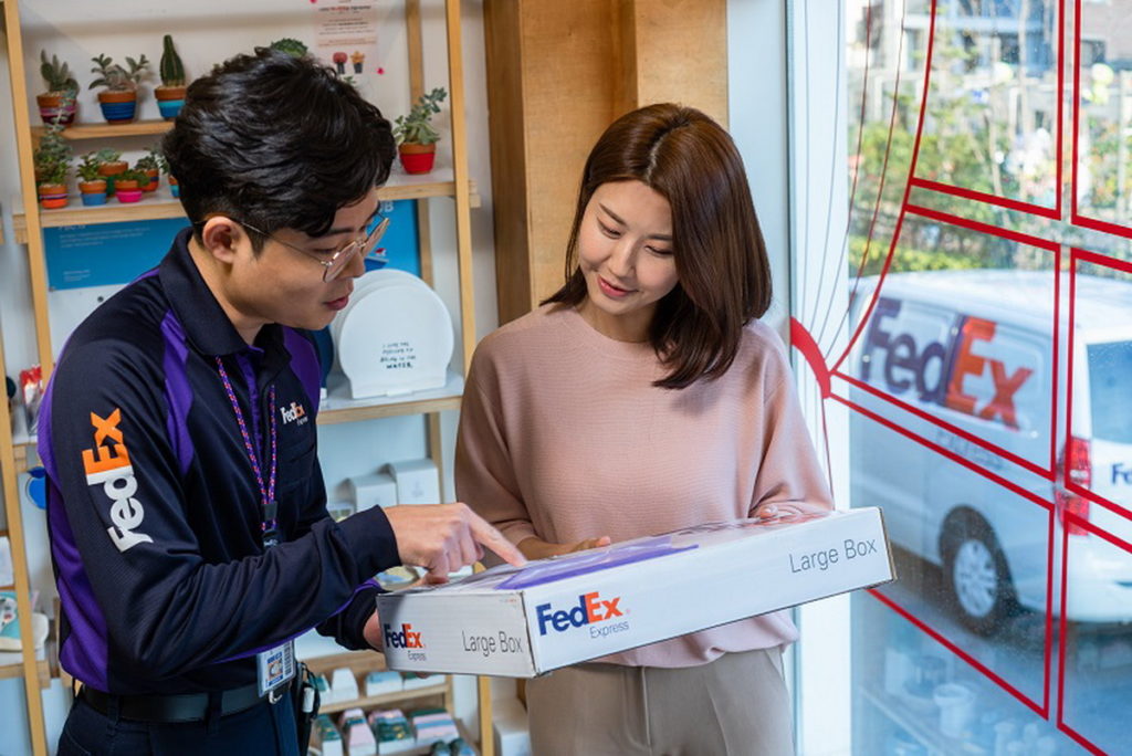 為了幫助亞太區的企業更快進入國際市場,聯邦快遞也不斷優化旗下物流服務以應對多變的商業環境