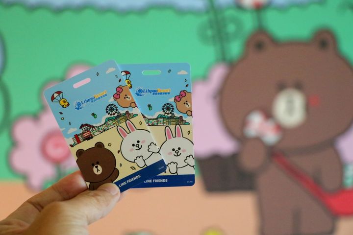 暑假超Q/入住超人氣熊大、兔兔主題房 搭乘LINE FRIENDS摩天輪車廂
