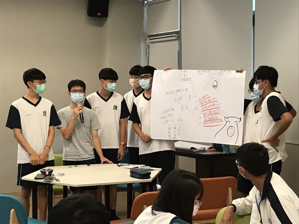 2022藝術進校，中興高中實體課程-創意發想及簡報（圖/歌劇院提供）
