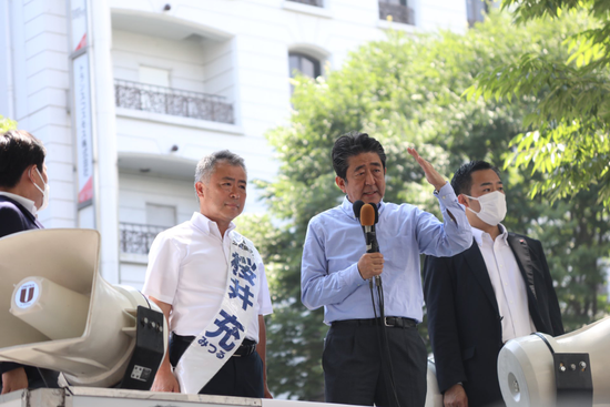 【虎觀點】前日相安倍晉三遭到槍擊 生命垂危