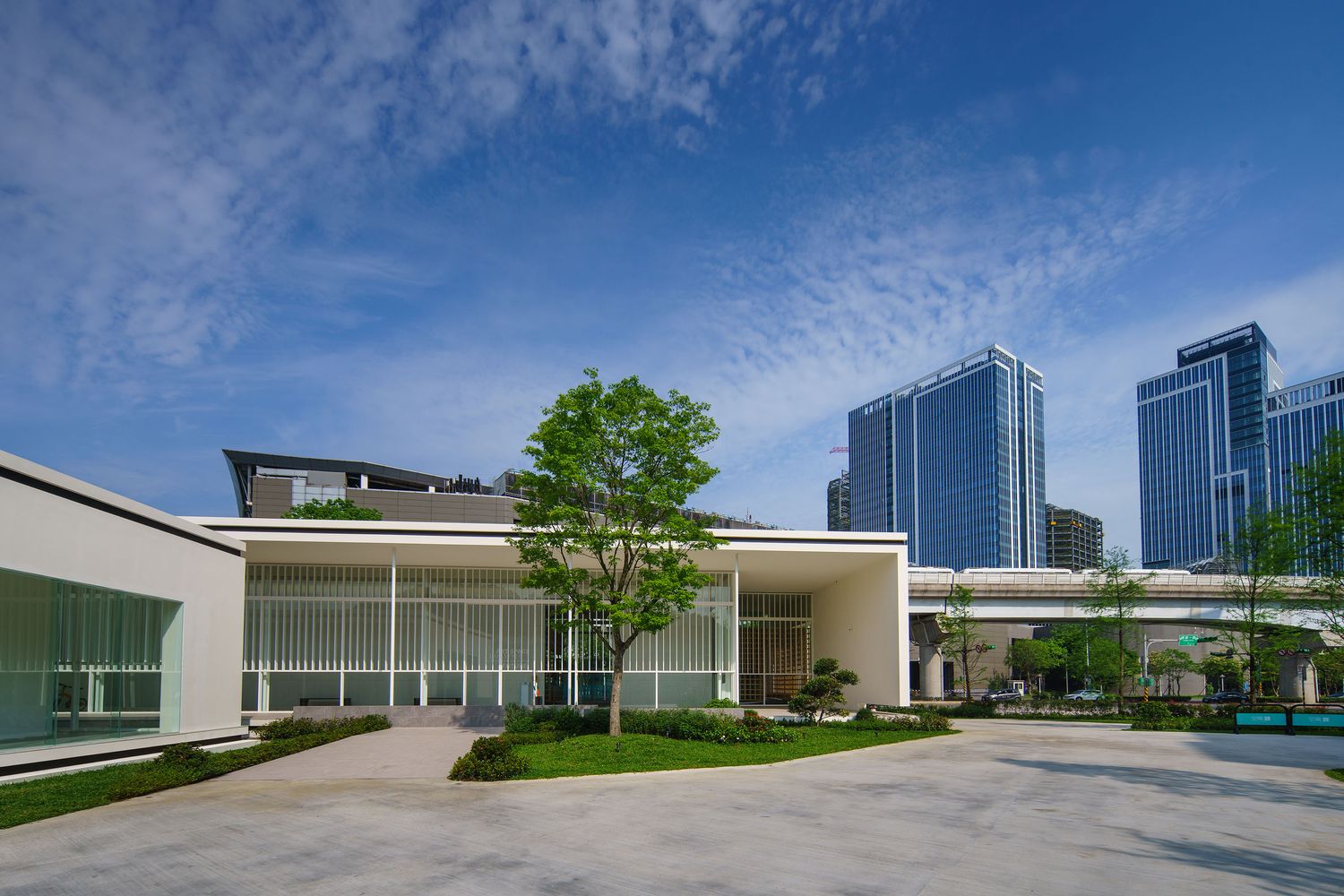 千億建設匯聚南港 全陽馥多重優勢成焦點 42 接待中心 036