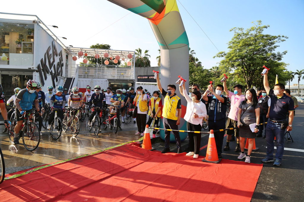 1鳴槍出發
