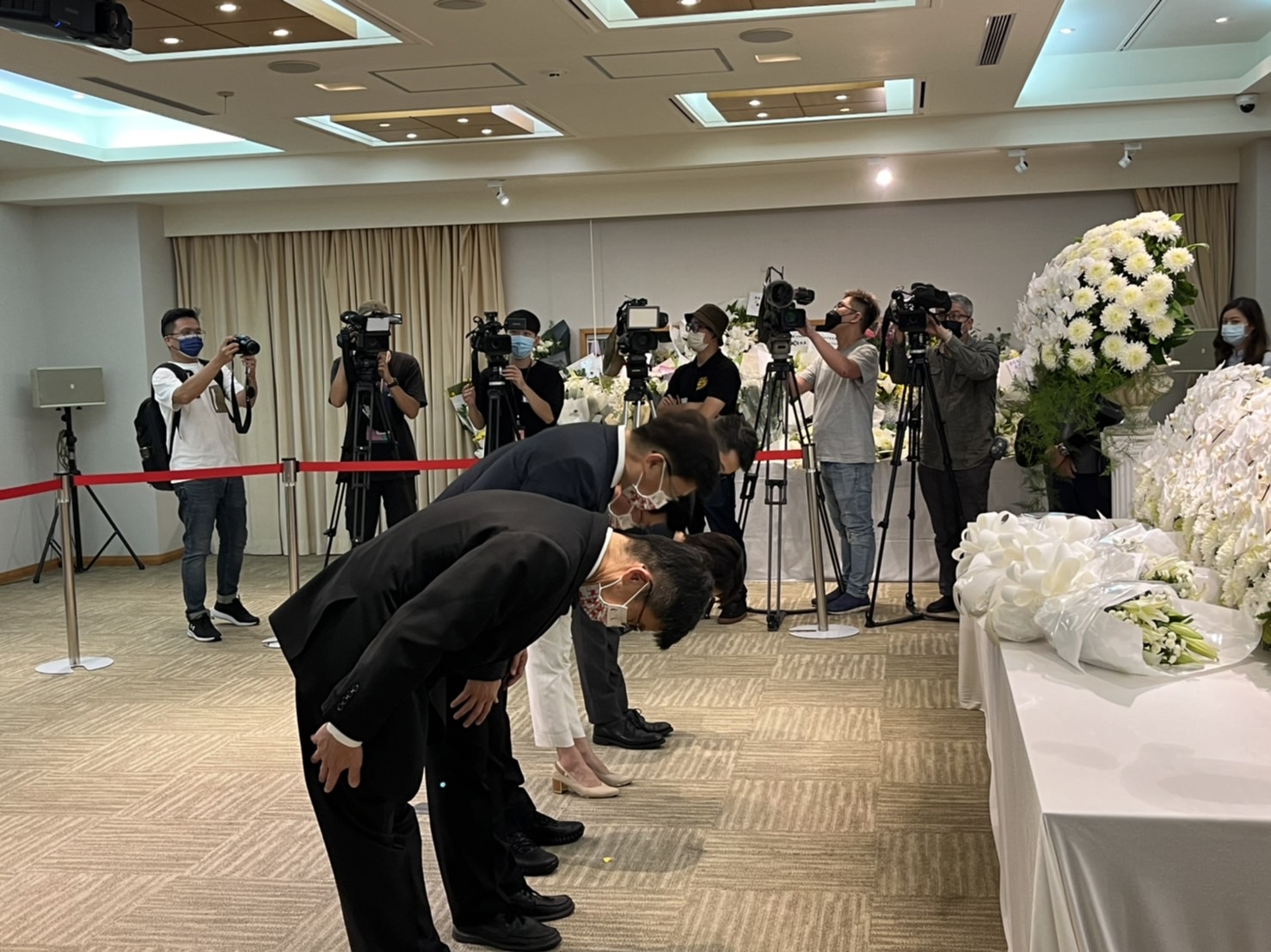 民進黨立委哀悼安倍晉三 郭國文:是台灣好朋友也是老朋友 24 民進黨立委郭國文