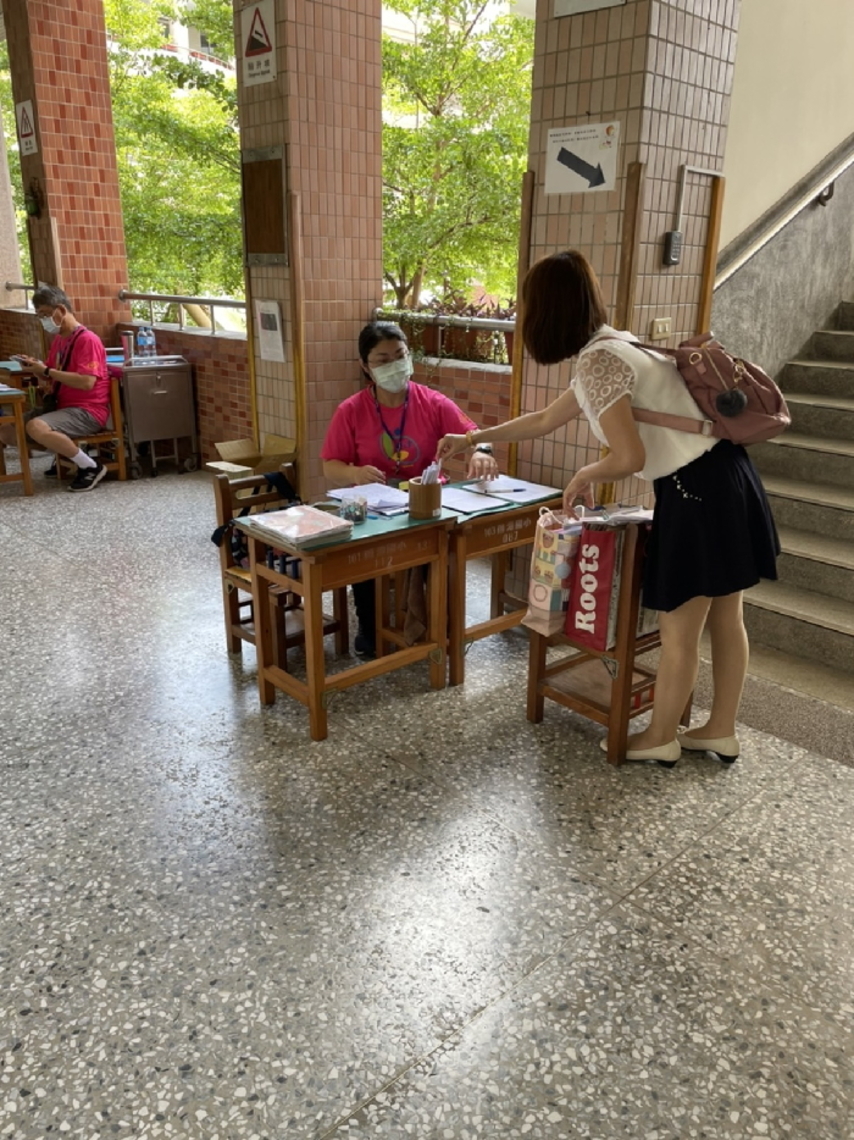 嘉義市111學年度國民小學專任教師甄選複試今日舉行