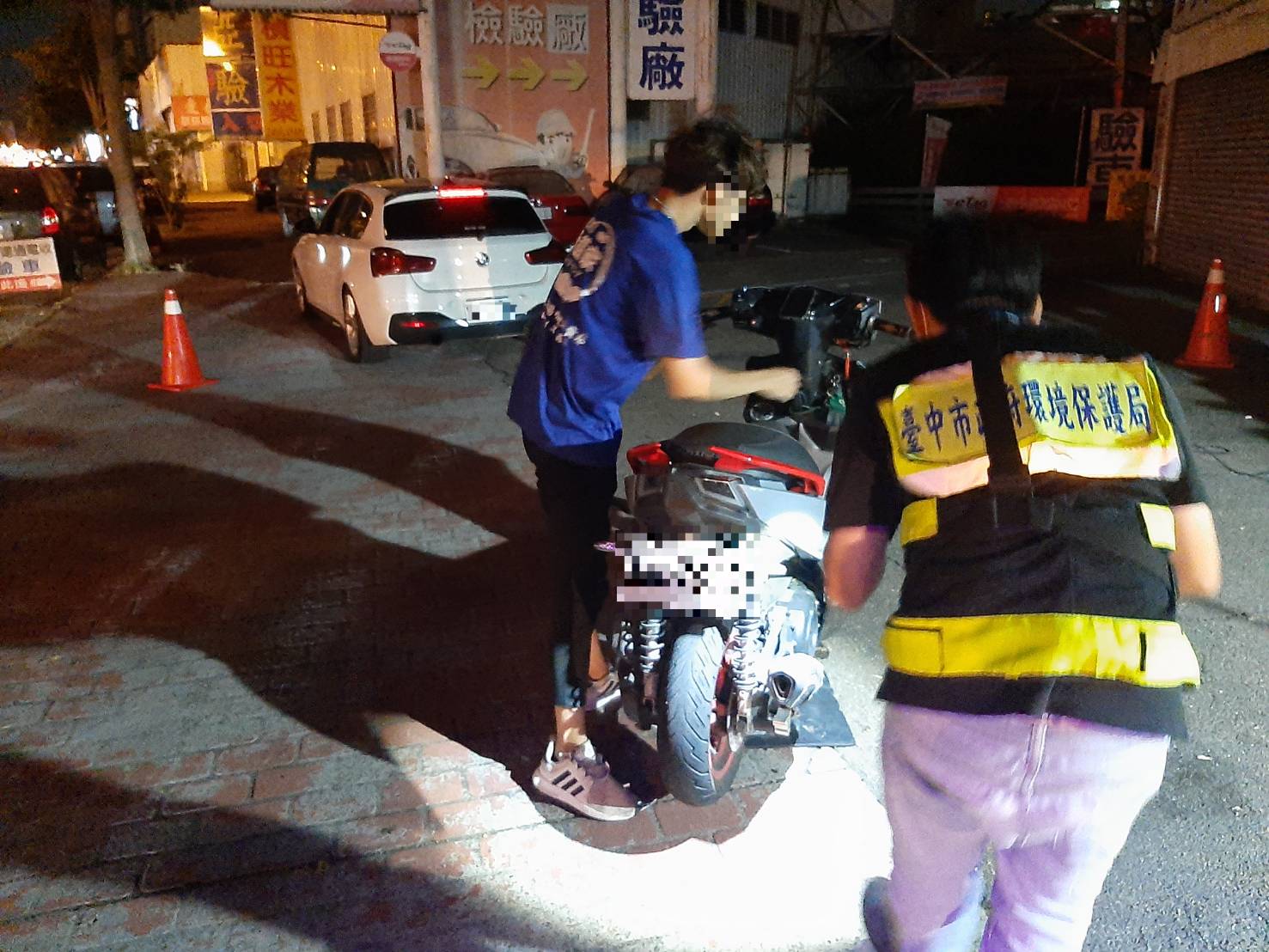 ▲改裝噪音車除當場開罰外,並應依指定時間完成複查 (圖/台中霧峰分局 提供)