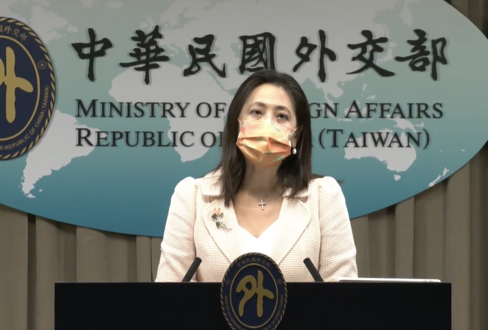 美國公佈太平洋島嶼戰略 帛琉不畏中國力挺台灣 外交部說話了! 32 美國副總統賀錦麗7月12日宣布「美國太平洋島嶼國家戰略」,旨在強化美國和太平洋島國的關係,外交部發言人歐江安14日對此指出,凸顯太平洋地區為美國拜登政府印太戰略重心之一。