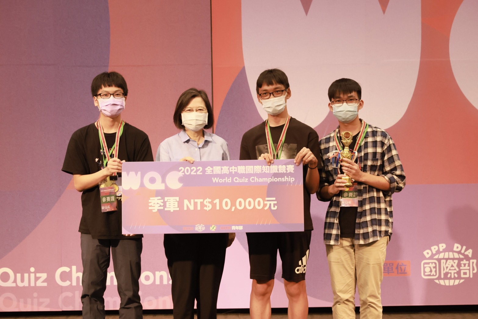 馬英九批蔡英文能源政策 民進黨:如同九二共識一樣貧瘠剩重啟核四可講 38 總統蔡英文