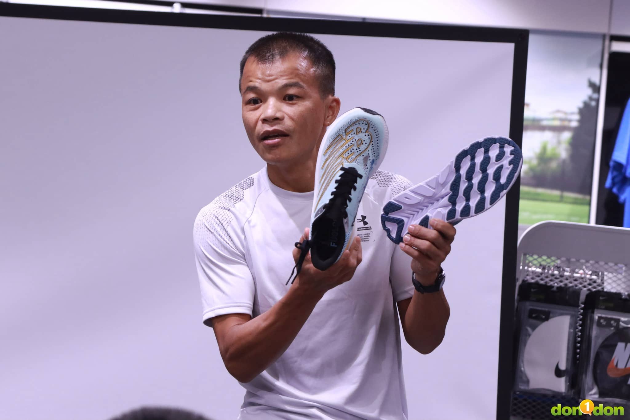 許仁茂提醒,不要看其他選手穿什麼感覺很厲害的鞋就跟著穿,因為每個人的速度和跑姿都不一樣,適合的鞋款也就會不一樣。