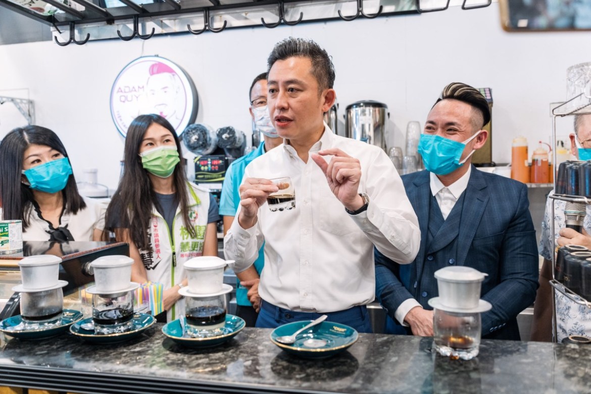 賴香伶指綠營轉移論文門焦點 林智堅:抹黑的選舉方式已過時 19 LINE ALBUM 2022 0.07.18參訪桃園後站新住民美食及文化 220718
