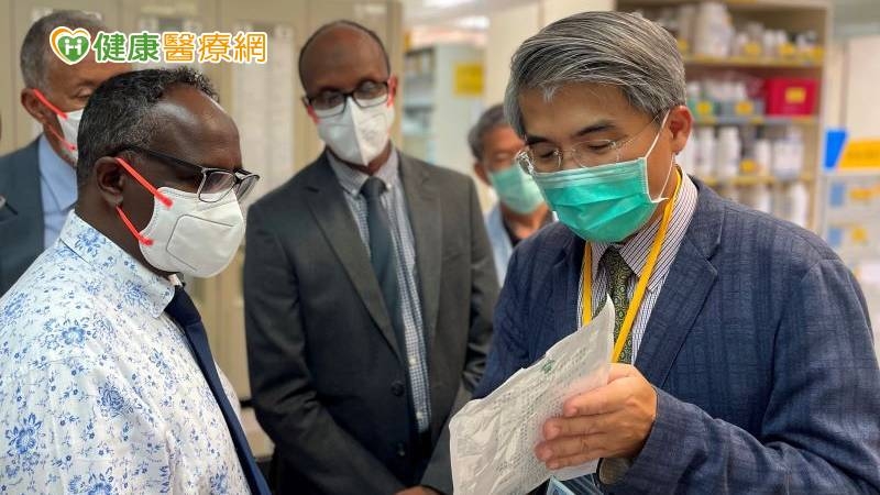 臺索醫療資訊初次合作 簽訂管理效能提升計畫