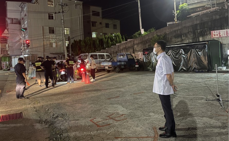 ▲豐原警分局長劉安杰帶隊,執行「環警監」噪音車聯合稽查 (圖/台中豐原分局 提供)