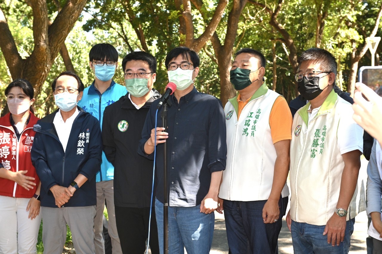 高雄民調碾壓柯志恩 陳其邁:現階段專心推動市政 36 高雄市長陳其邁 1