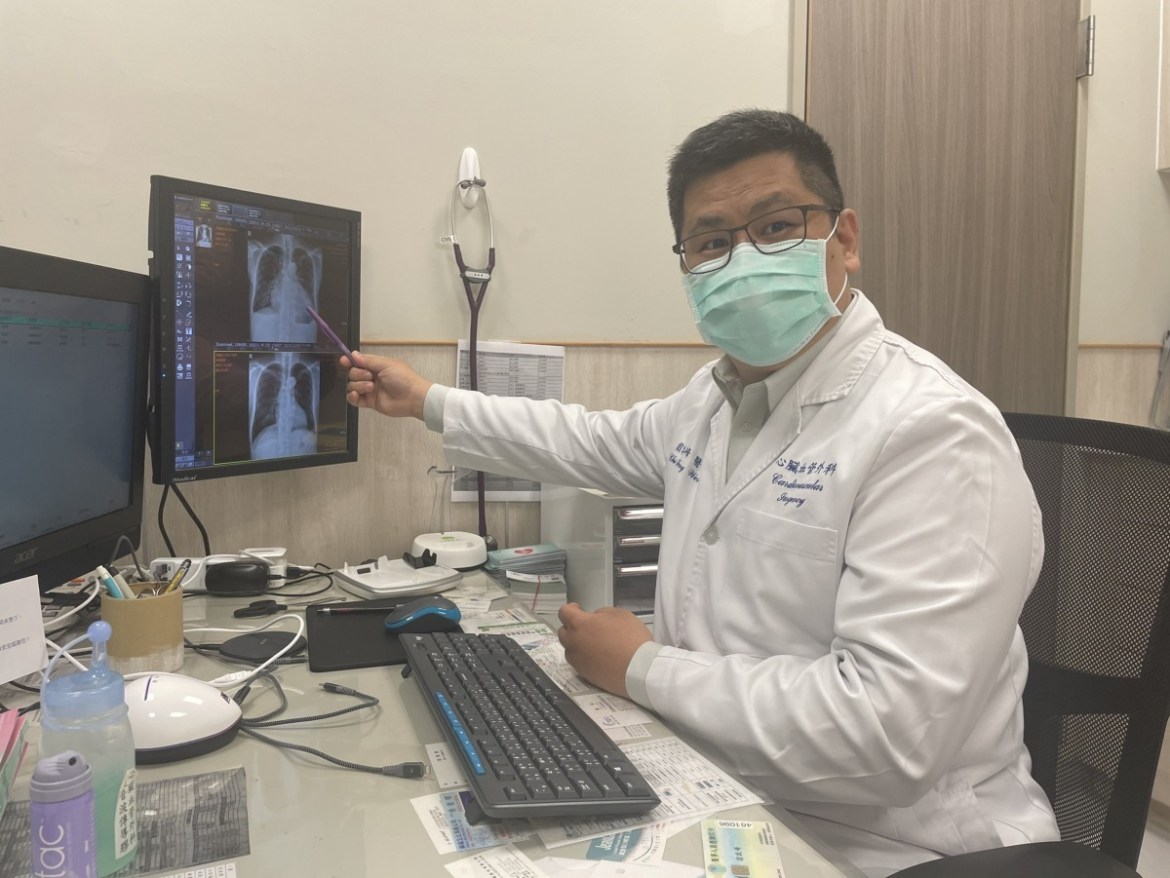 老菸槍日飲2瓶高粱喘到快昏厥 中醫大新竹附醫鬼門關前救回他 19 媒體 0