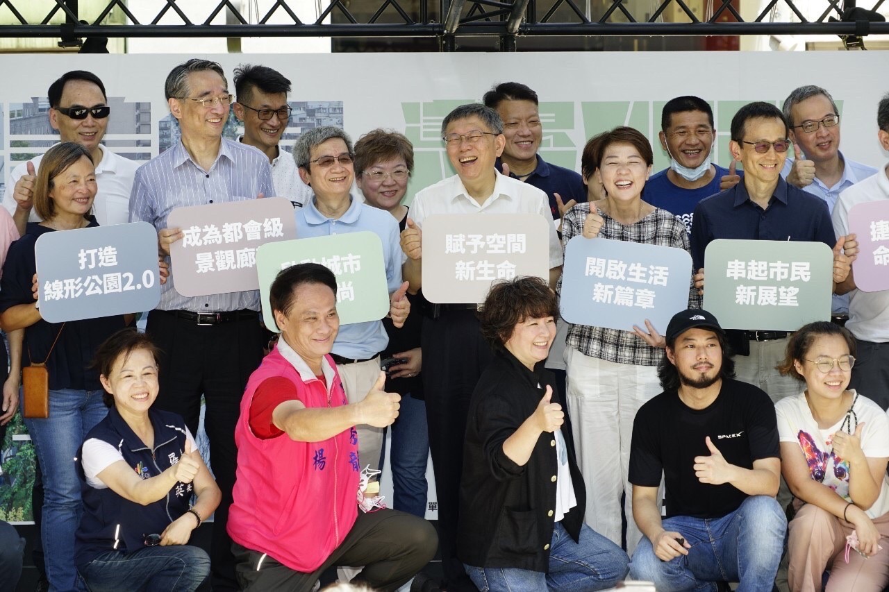 里長倒戈!昔日挺蔣萬安今改幫黃珊珊 黨慶後與宋楚瑜合體? 32 台北市長 柯文哲、副市長黃珊珊
