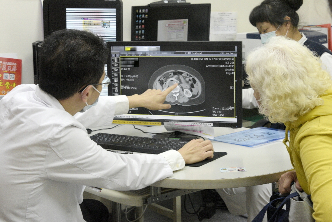 罕見腸扭轉腹痛難耐 嘉義大林慈濟與大埔醫療站遠距合作解病苦