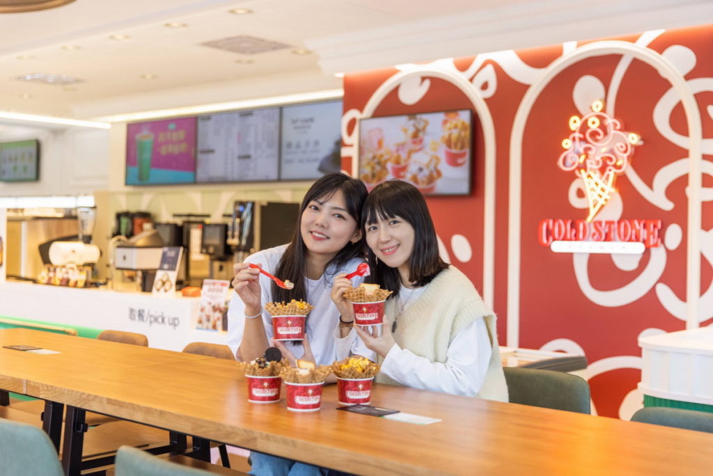 「7-ELEVEN X COLD STONE複合店」