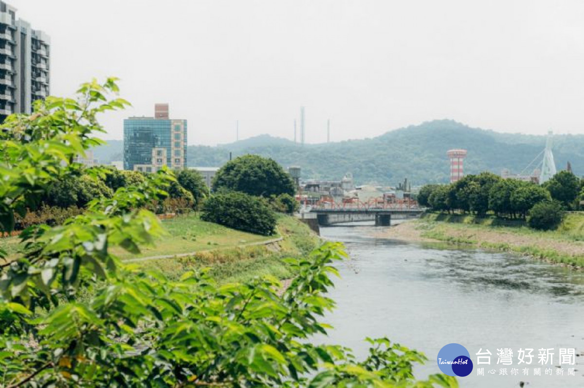 桃園區「下埔子溪」一景 桃園區「下埔子溪」一景。<br /><br /> <br /><br /> 