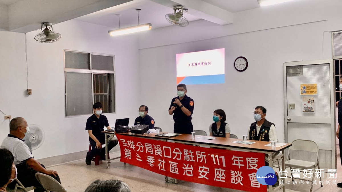 民雄警深入社區宣導「安全駕駛」／警方提供