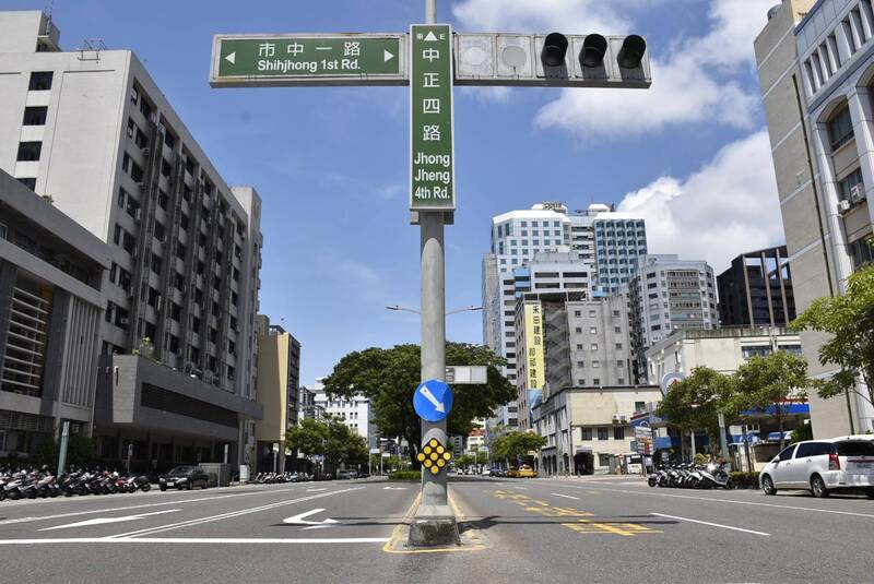 漾新聞|高雄市萬安45號演習逼真 民眾人車疏散避難市區像空城