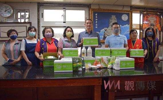 影／北港朝天宮攜手菜霸子電商平台　分送祈福愛心鮮蔬箱給社福單位