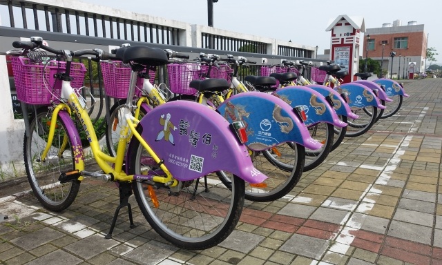 圖片說明:金門K Bike在全縣設置26處租借站點、29台自動租賃站。(翻攝自網路)